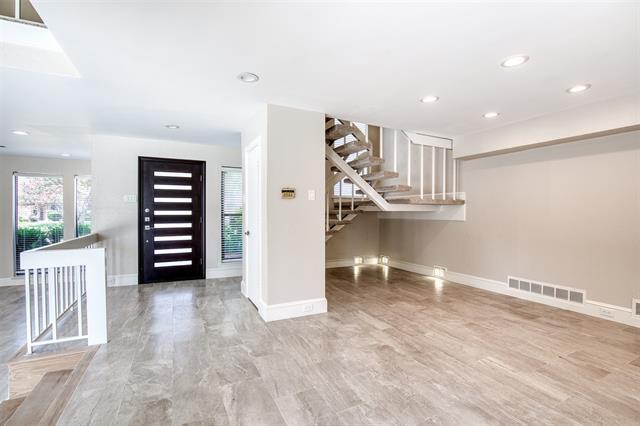 Foto del edificio - 16341 Lauder Ln