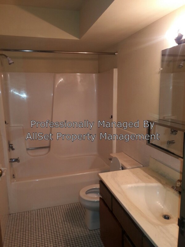 Building Photo - 8430 N Servite Dr