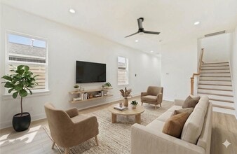 Building Photo - 8044 Sunbury St