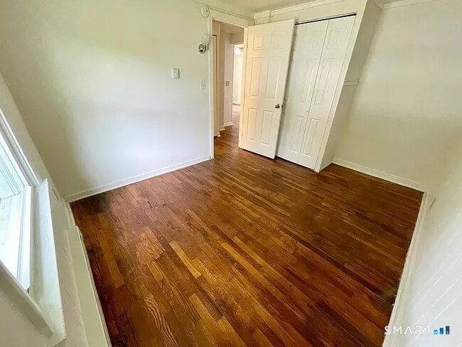 Foto del edificio - 180 Circle Dr