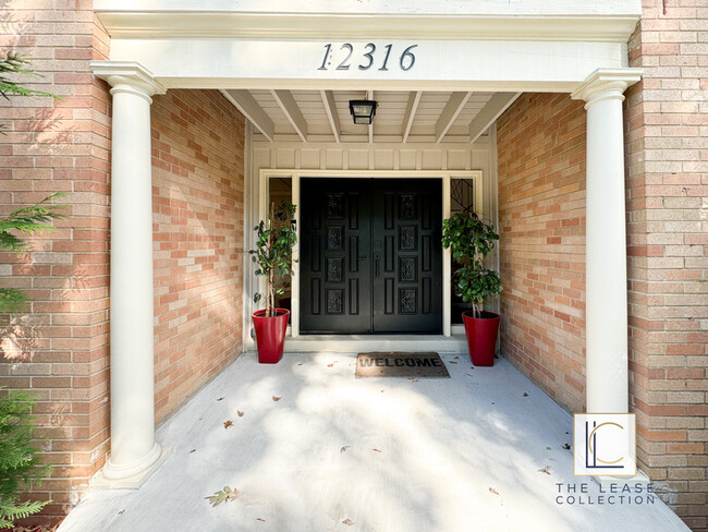 Building Photo - 12316 St Alban Cir