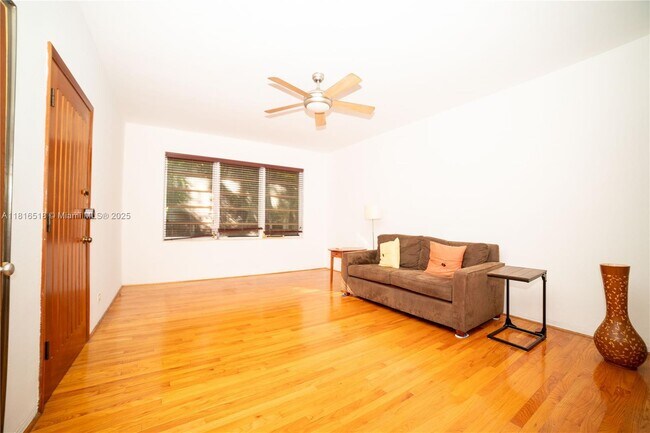 Foto del edificio - 1145 Meridian Ave