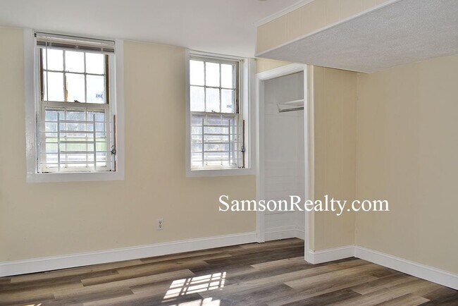 Foto del edificio - 298 Hope St