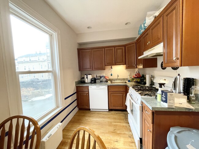 Building Photo - 22 Parker Hill Ave