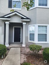 Building Photo - 490 Hopewell Dr