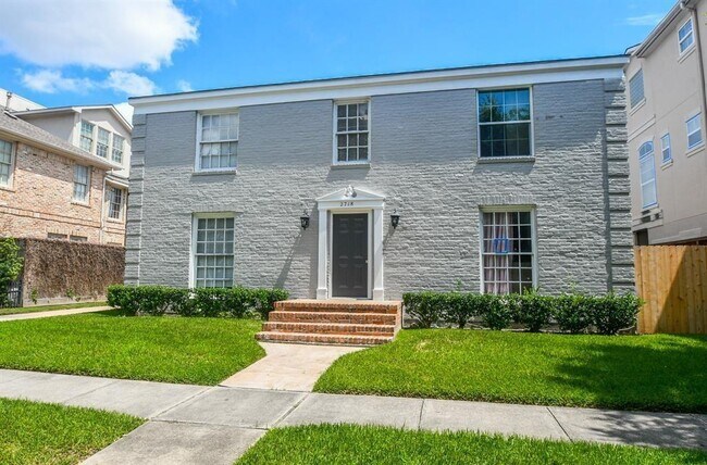 Foto del edificio - 2718 Wroxton Rd