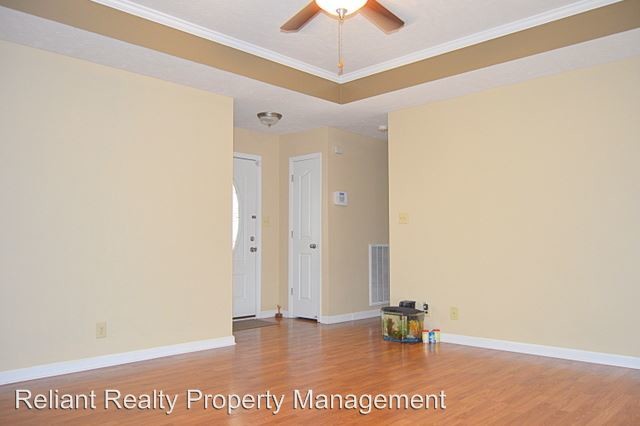 Building Photo - 2522 Centerstone Cir