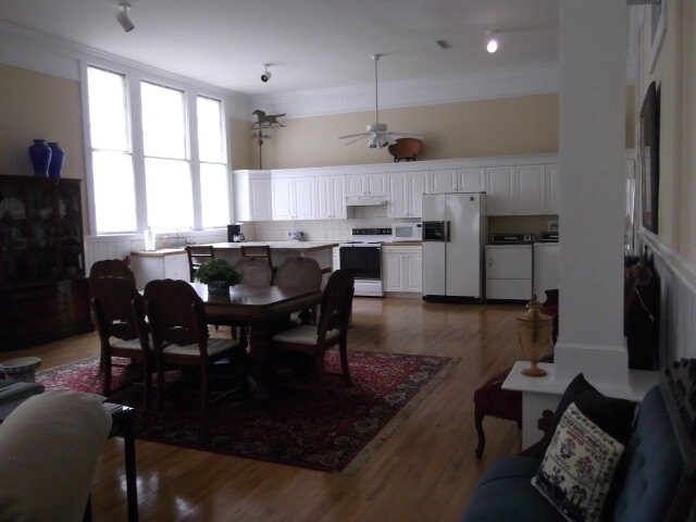 Foto del edificio - 4181 Applewhite St
