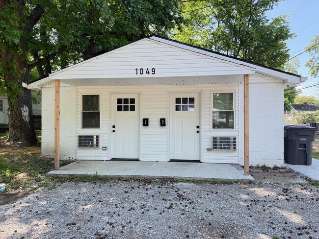 Foto del edificio - 1049 Seale Ave