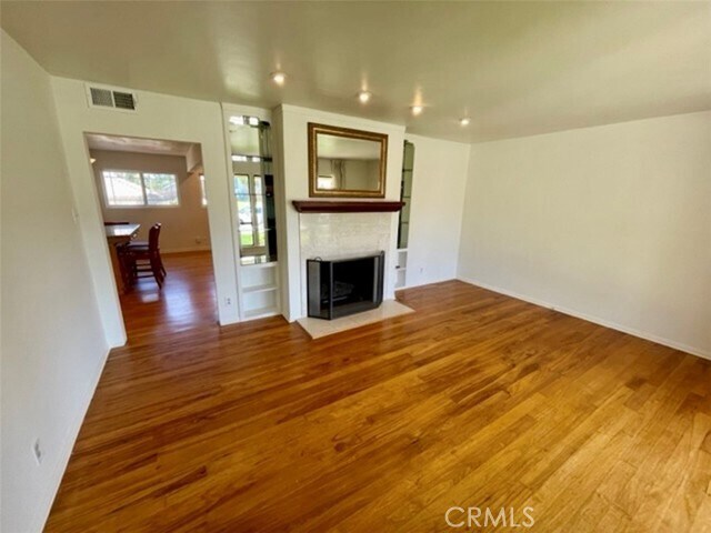 Building Photo - 8322 Regis Way