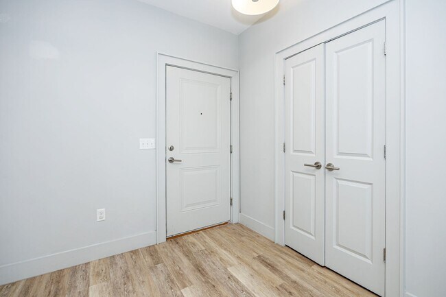 Foto del edificio - 2501 Bienville Blvd