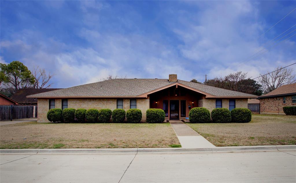 Primary Photo - 1201 York Dr