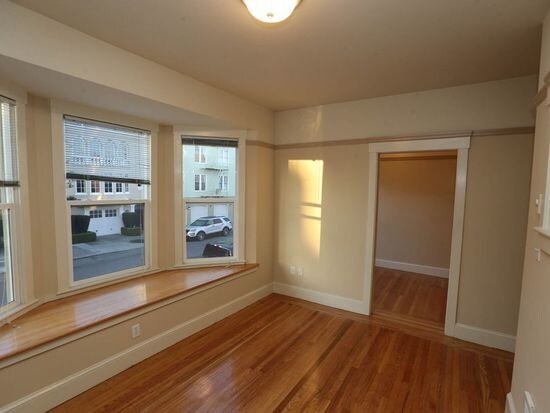Building Photo - 1740 Beach St