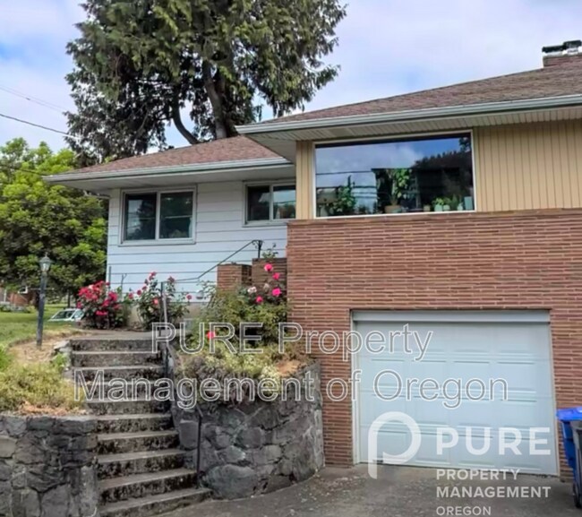 Foto del edificio - 4709 SE Clinton St