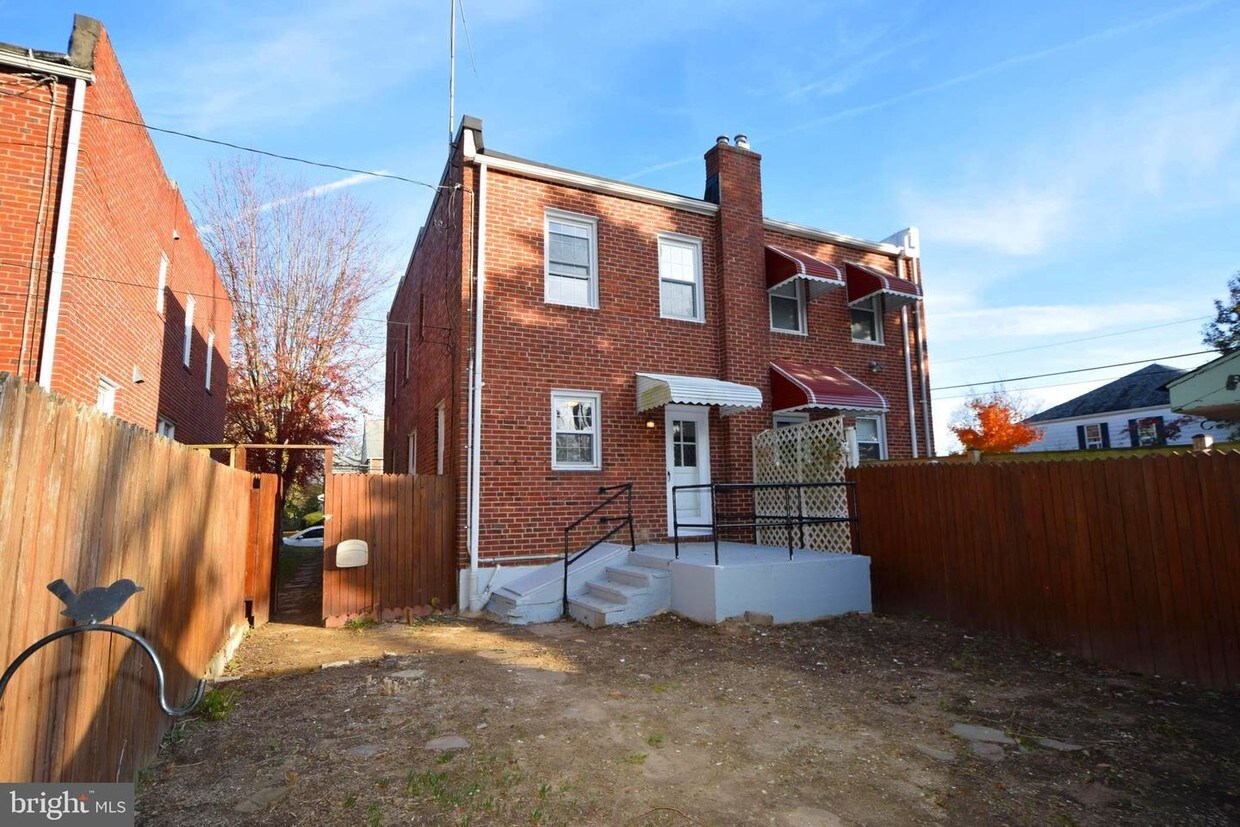 218 Maryland Ave, Towson, MD 21286 House for Rent in Towson, MD