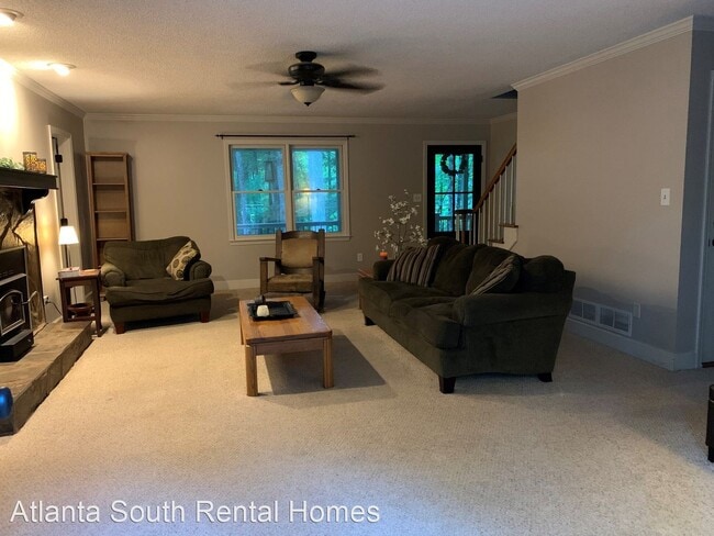Building Photo - 4 br, 3.5 bath House - 140 Crimson Ridge