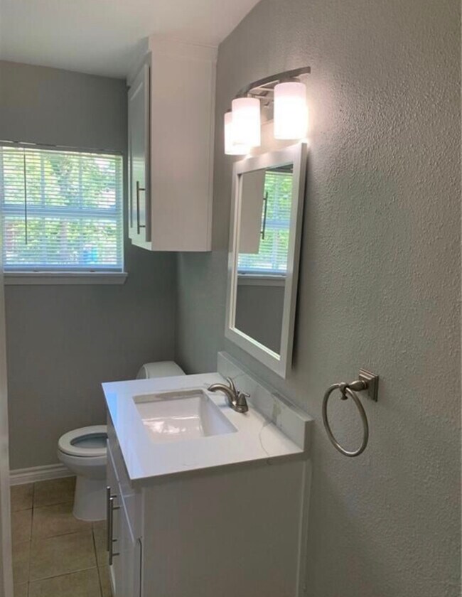 Foto del edificio - 3214 Inwood Rd