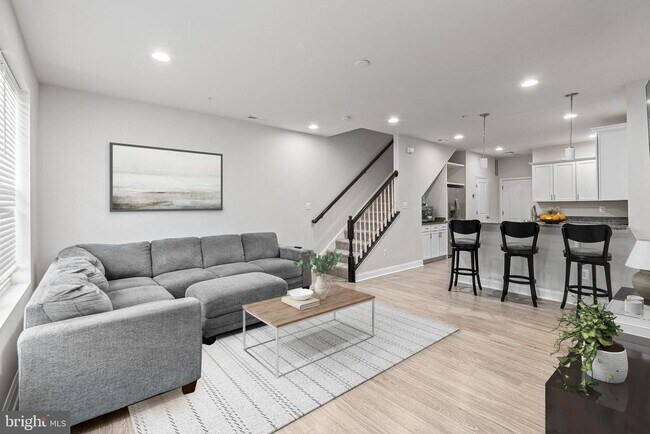 Foto del edificio - 7537 Crowley St