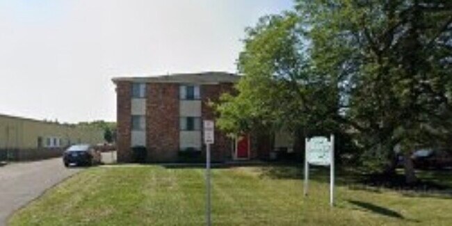 Building Photo - 6694 Lincoln Ave