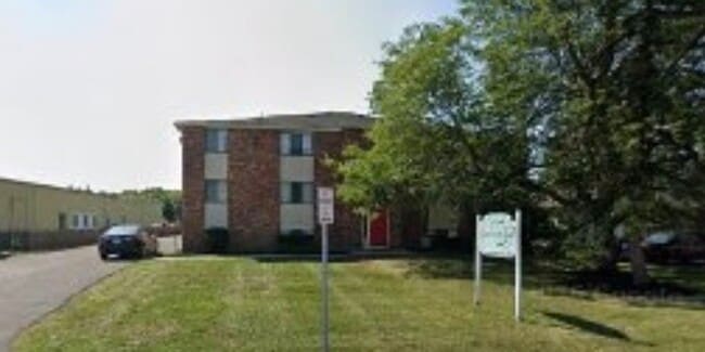 Building Photo - 6694 Lincoln Ave