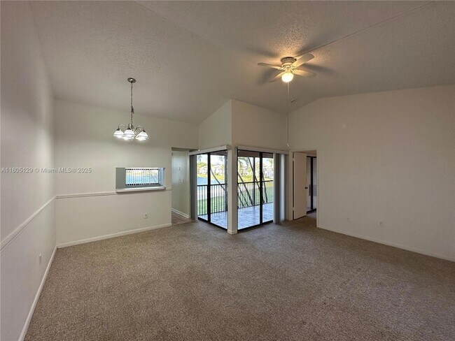 Foto del edificio - 1533 S Liberty Ave