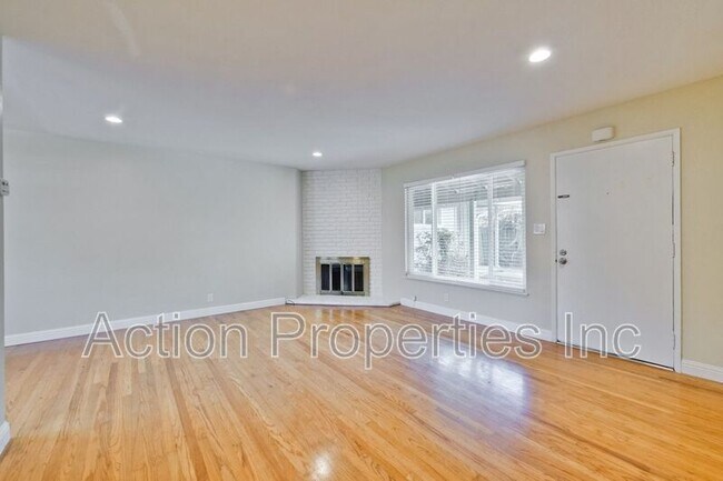 Building Photo - 1719 Springer Rd