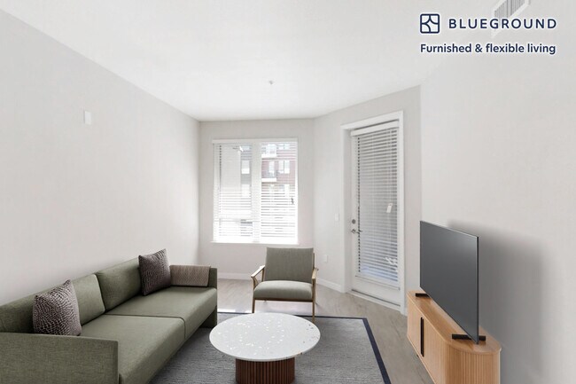 Building Photo - 6301 Shellmound St