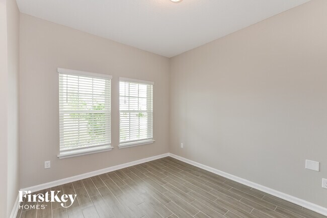Building Photo - 118 Nighthawk Ln