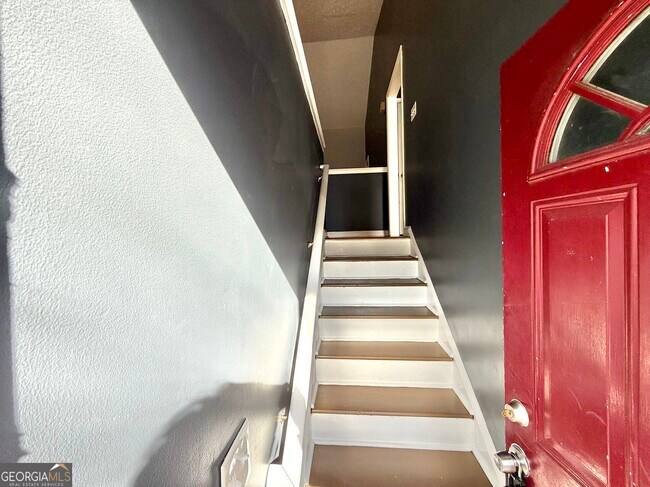 Foto del edificio - 1042 Kennesborough Rd NW