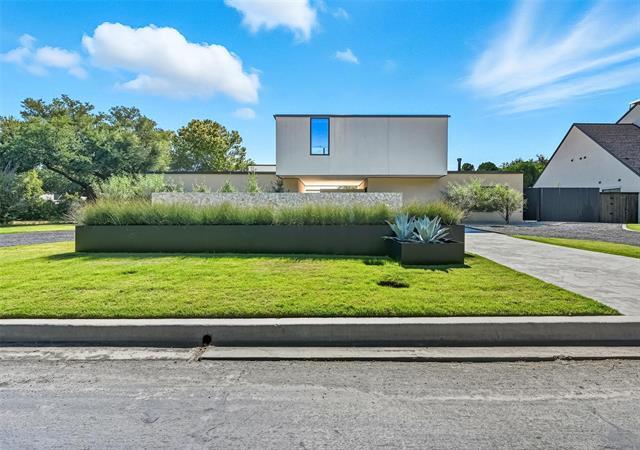 Foto del edificio - 5820 Northmoor Dr