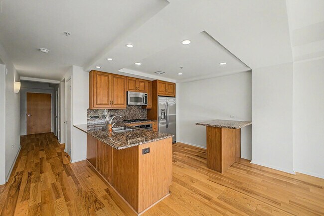 Foto del edificio - 7151 E Rancho Vista Dr