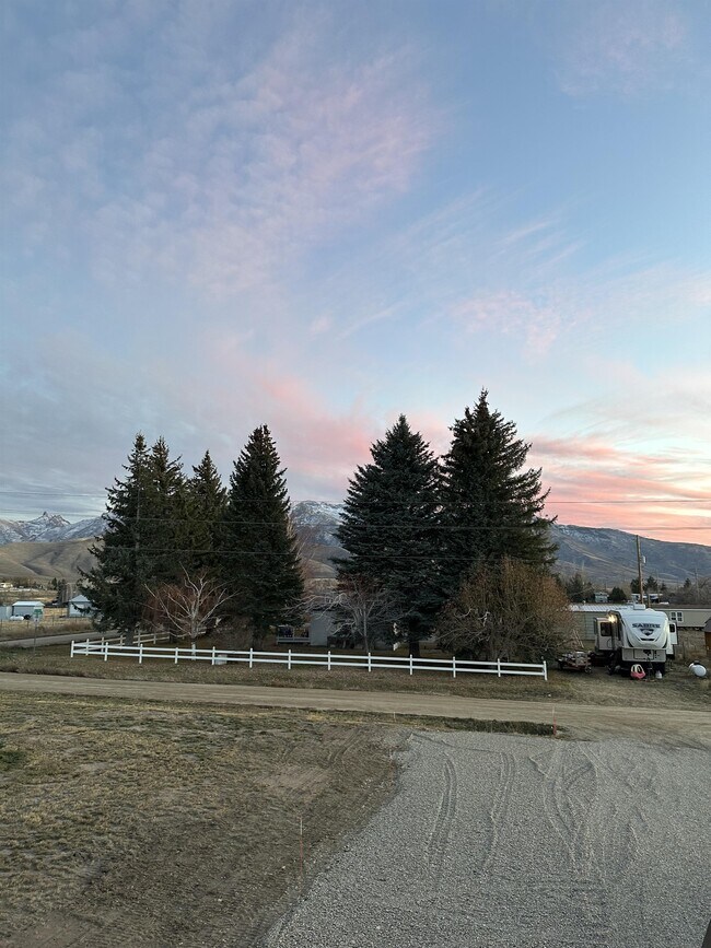 373 Bull Head Ln, Spring Creek, NV 89801 House Rental in Spring Creek