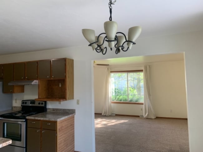 Building Photo - 2833 Capricorn Dr
