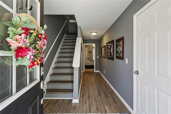 Foto del edificio - 2495 Ivey Crest Cir