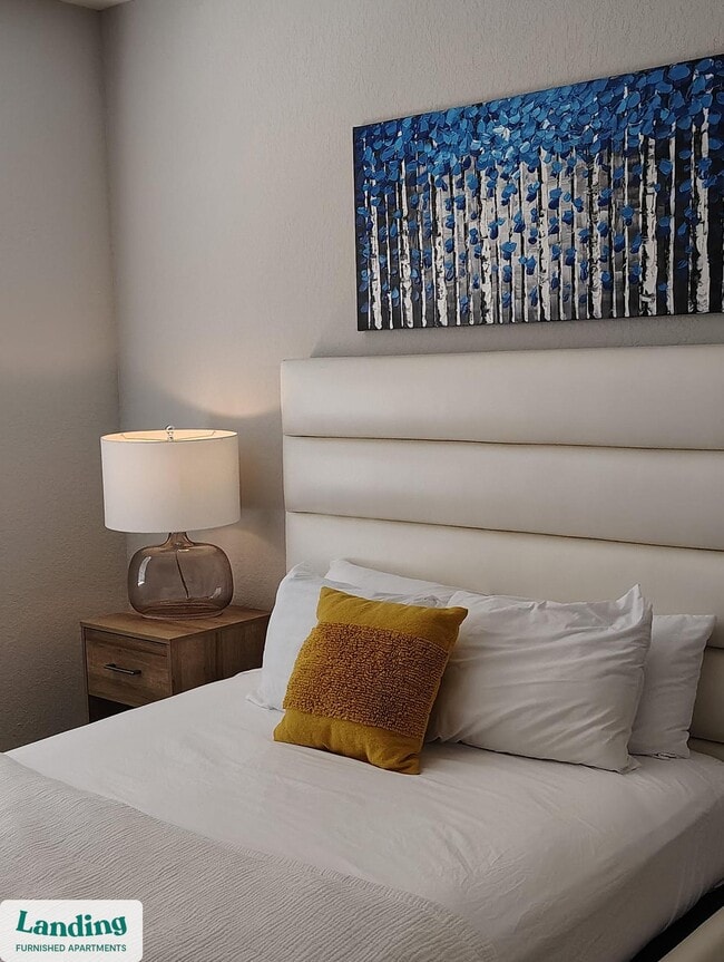 Building Photo - 120 SW 148th Dr