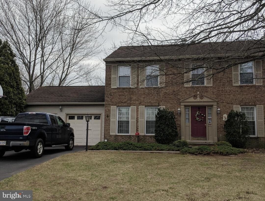 Building Photo - 9431 Waterford Dr