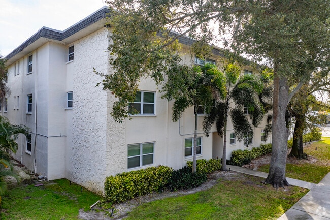 Building Photo - Nordica Flats