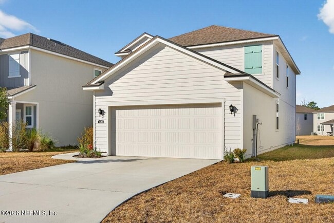 Building Photo - 14790 Cashew Ave