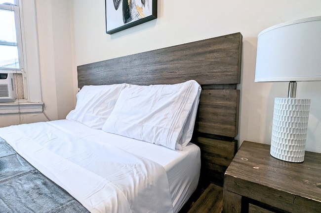 Building Photo - 108 Gotthart St