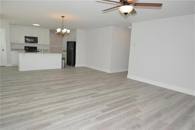 Foto del edificio - 45 Haddington Ct