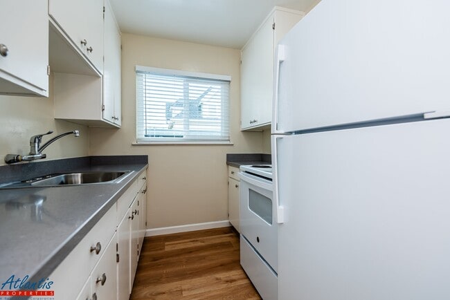 Foto del edificio - 420 S Third St