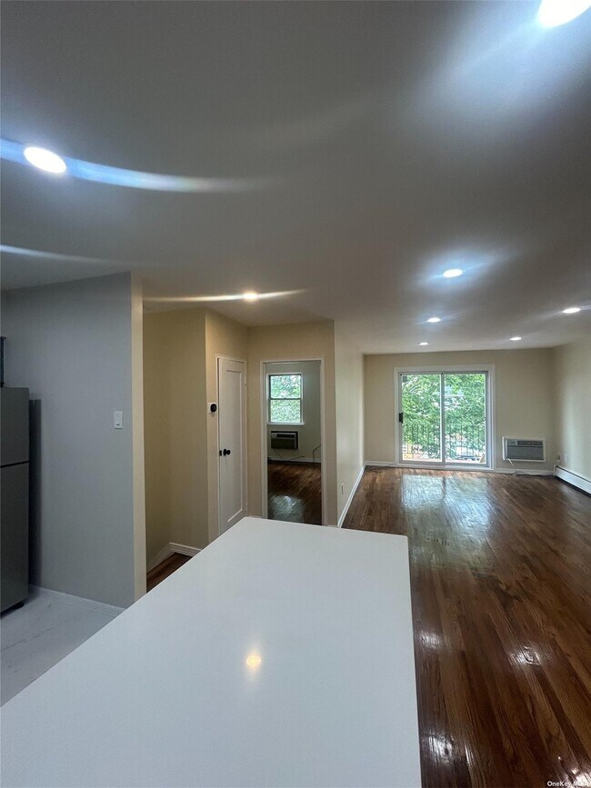 Foto del edificio - 149-15 84th St