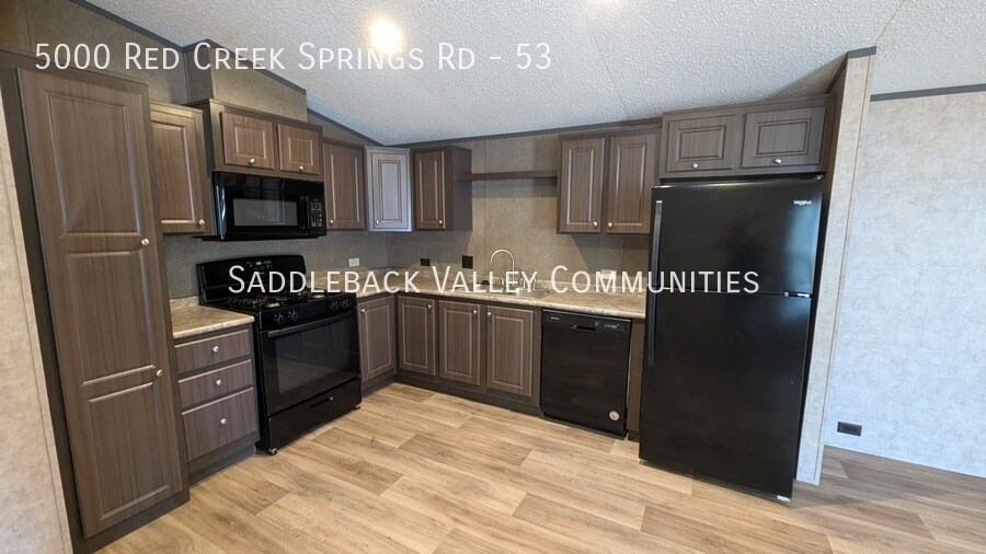 Foto principal - 5000 Red Creek Springs Rd