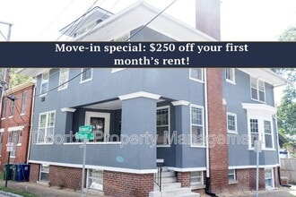Building Photo - 621 Fortwood Pl