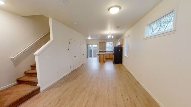 Building Photo - Now Showing- Charming 3-Bedroom Townhome in Lively Lents Neighborhood - Your New Home Awaits!