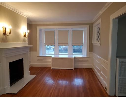 Foto del edificio - 229 Edge Hill Rd