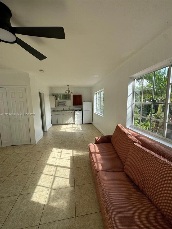 Foto del edificio - 604 SW 2nd Ave