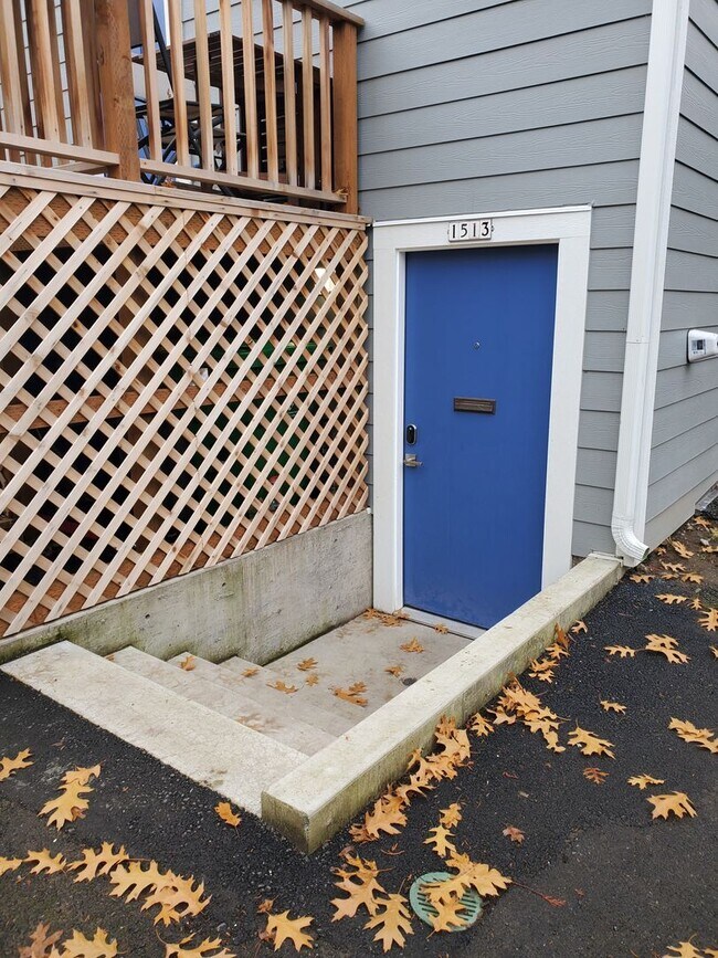 Foto del edificio - Recently Remodeled One Bedroom in Goose Ho...