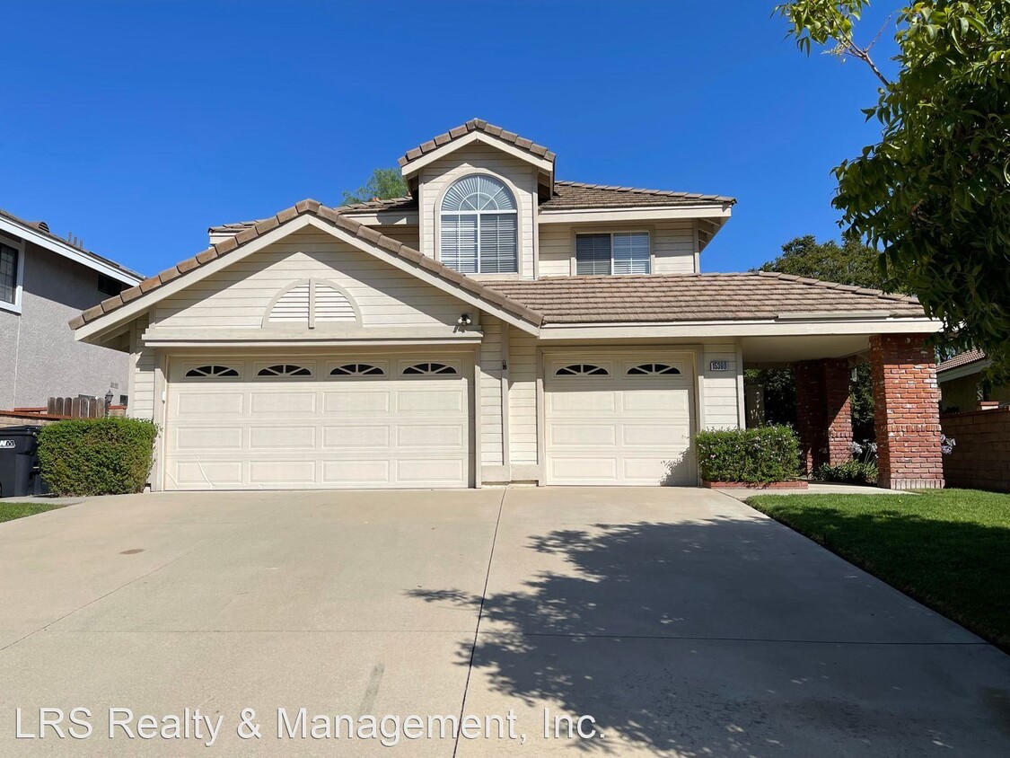 Primary Photo - 4 br, 3 bath House - 15390 Green Valley Dr
