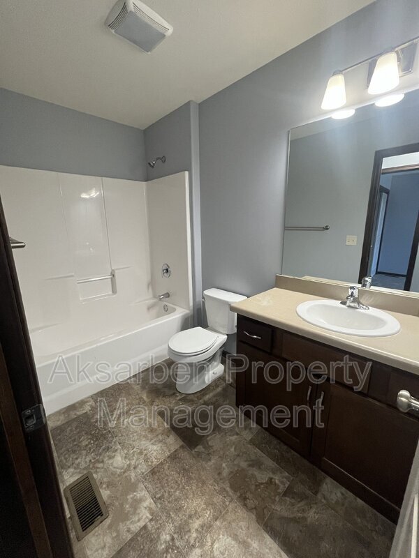 Foto del edificio - 5306 41st St